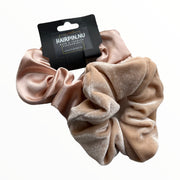 Set 2 scrunchies haarelastieken velvet champagne-beige - HAIRPIN.NU